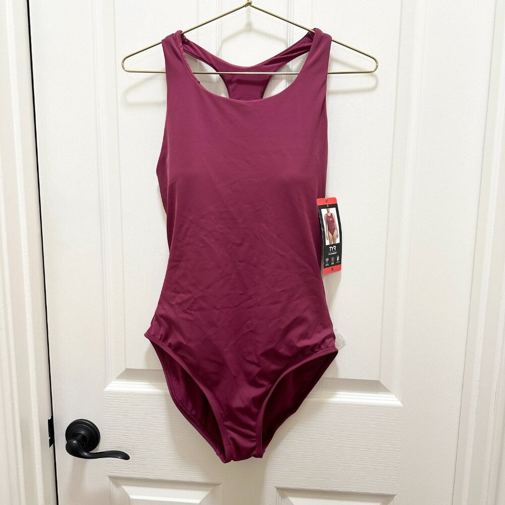 TYR Women'sOne Piece Swimsuit  Size M Burgundy Red UPF 50 Control Fit Summer NEW
